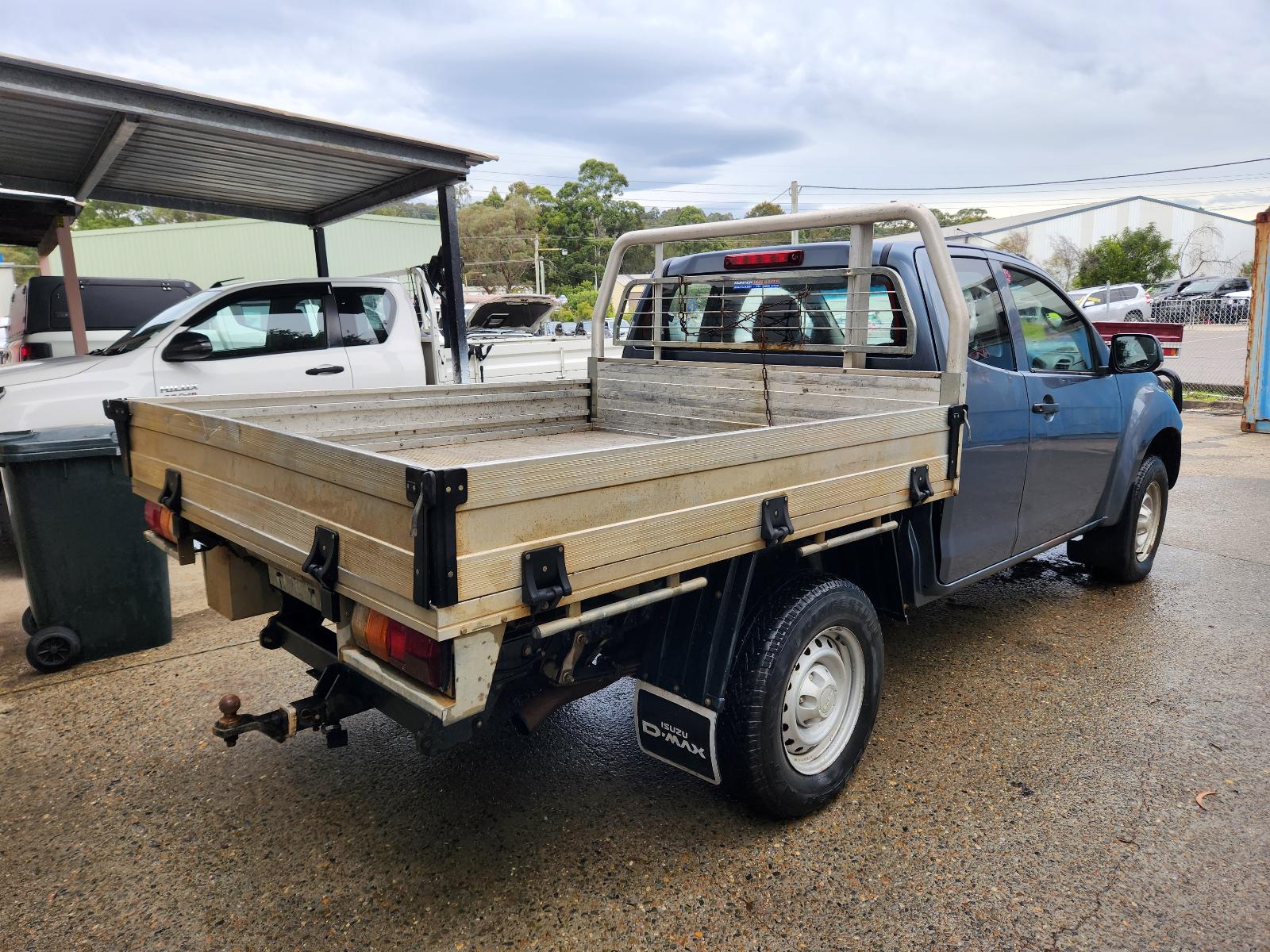 View Isuzu Dmax 2012 4 Door Utility