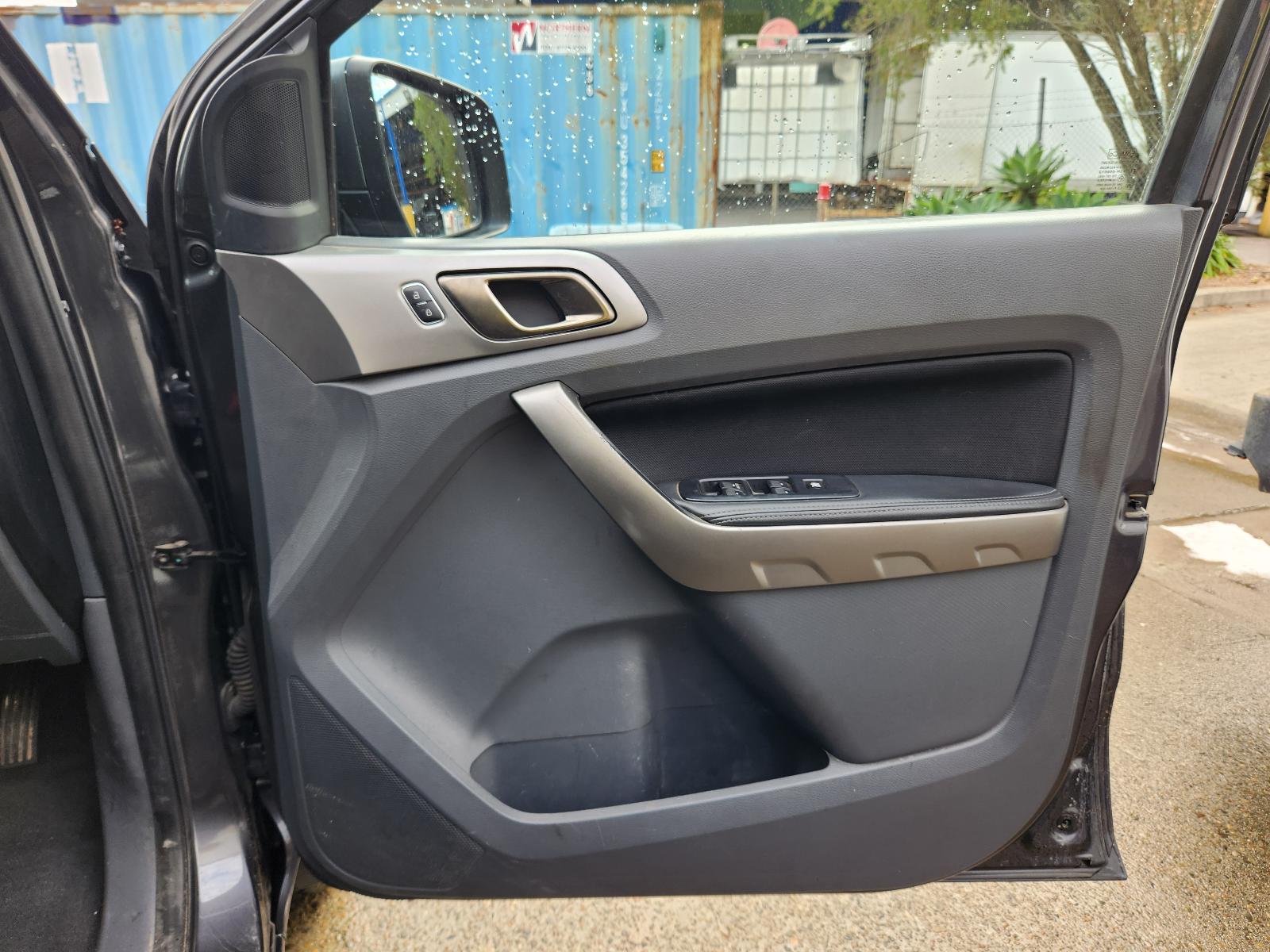 View Ford Ranger 2016 4 Door Utility