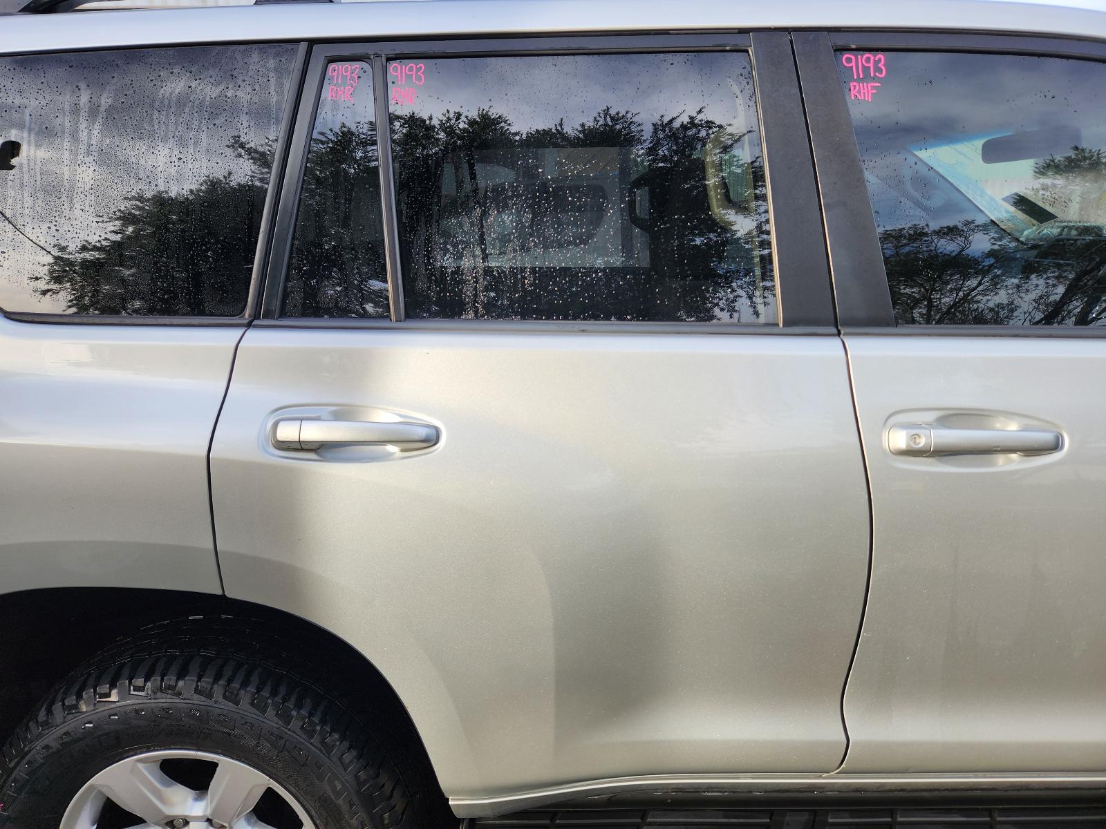 Toyota Prado 2016 4 Door Station Wagon View Toyota Prado 2016 4 Door Station Wagon