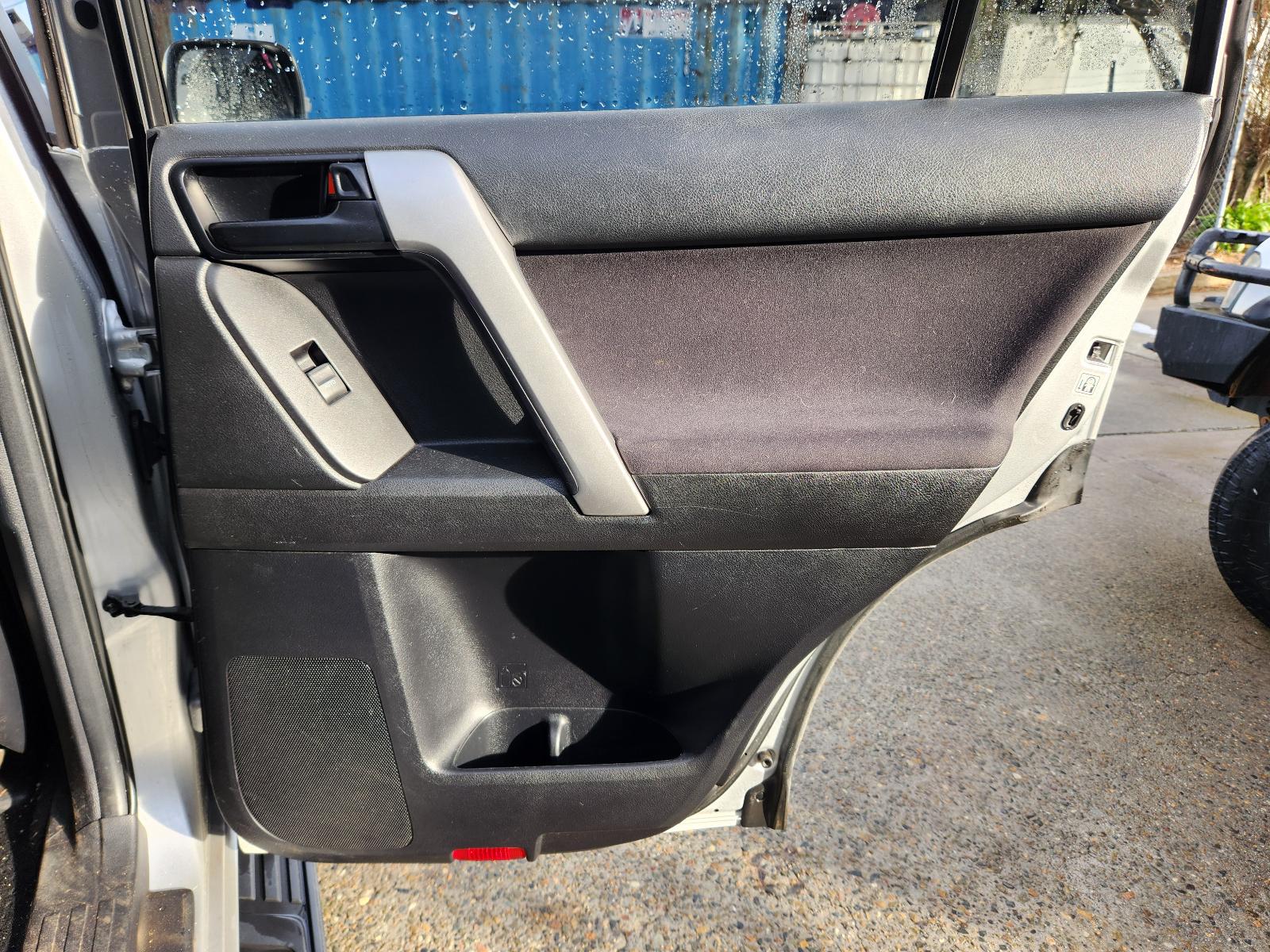 Toyota Prado 2016 4 Door Station Wagon View Toyota Prado 2016 4 Door Station Wagon