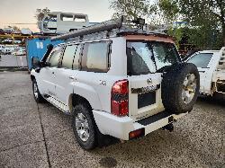 View Nissan Patrol 2011 4 Door Station Wagon