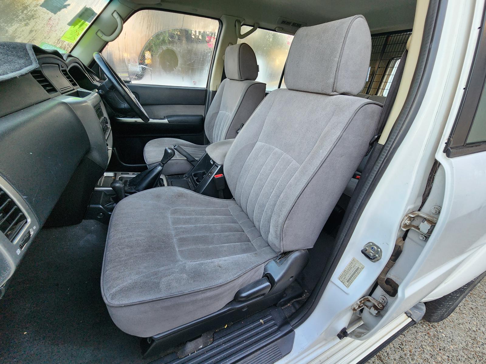 View Nissan Patrol 2011 4 Door Station Wagon