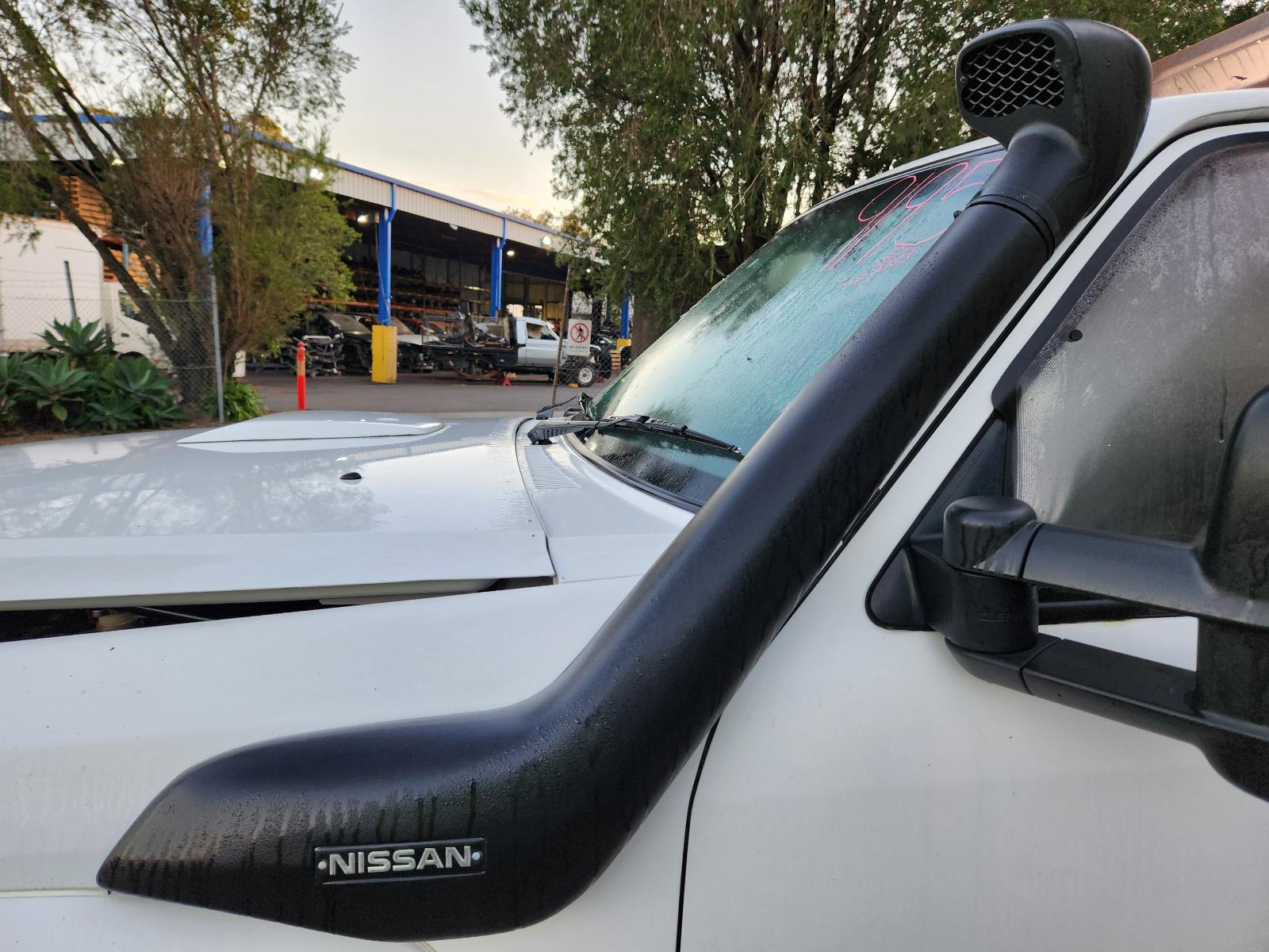 View Nissan Patrol 2011 4 Door Station Wagon