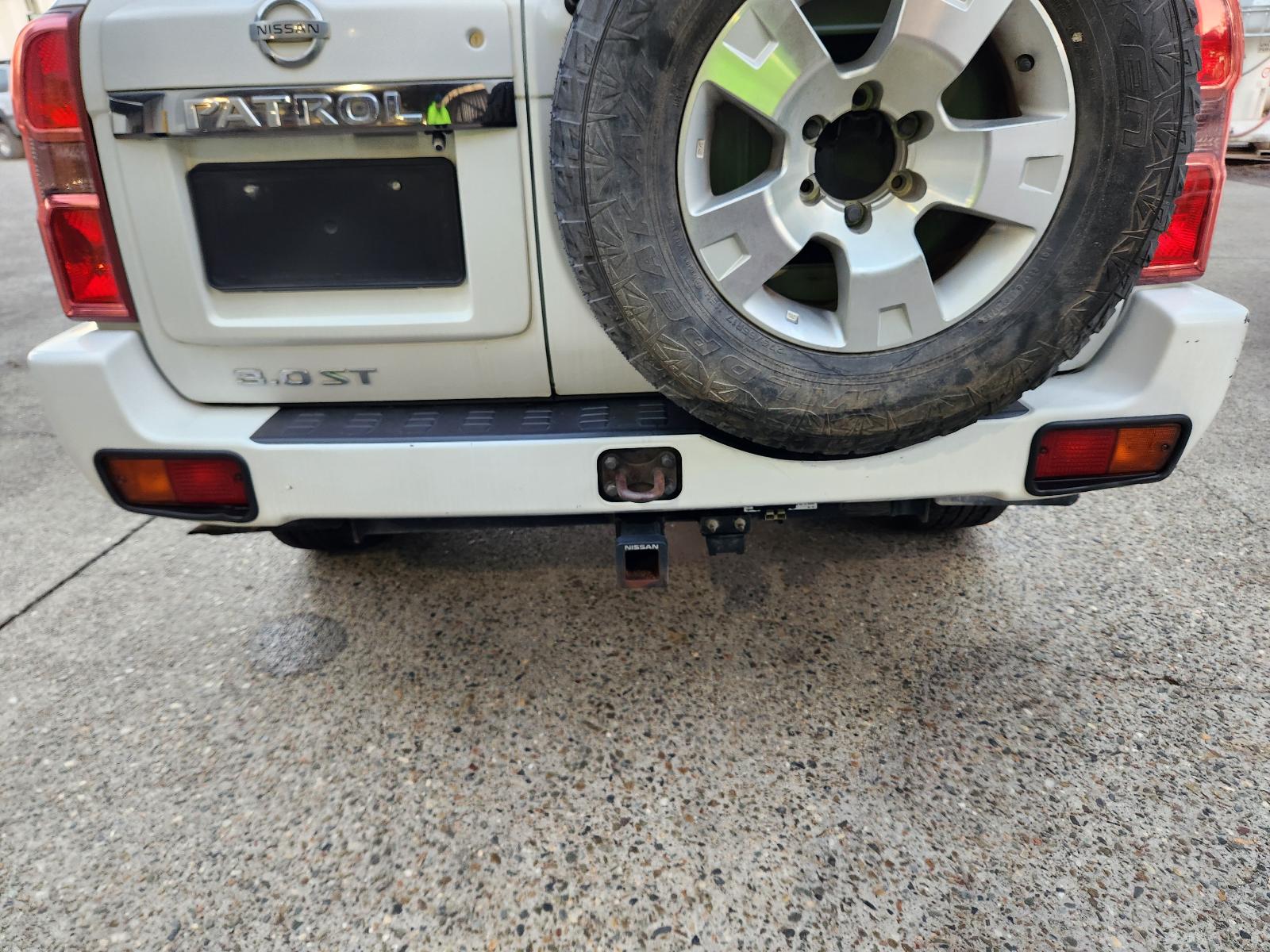 View Nissan Patrol 2011 4 Door Station Wagon