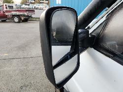 View Nissan Patrol 2011 4 Door Station Wagon