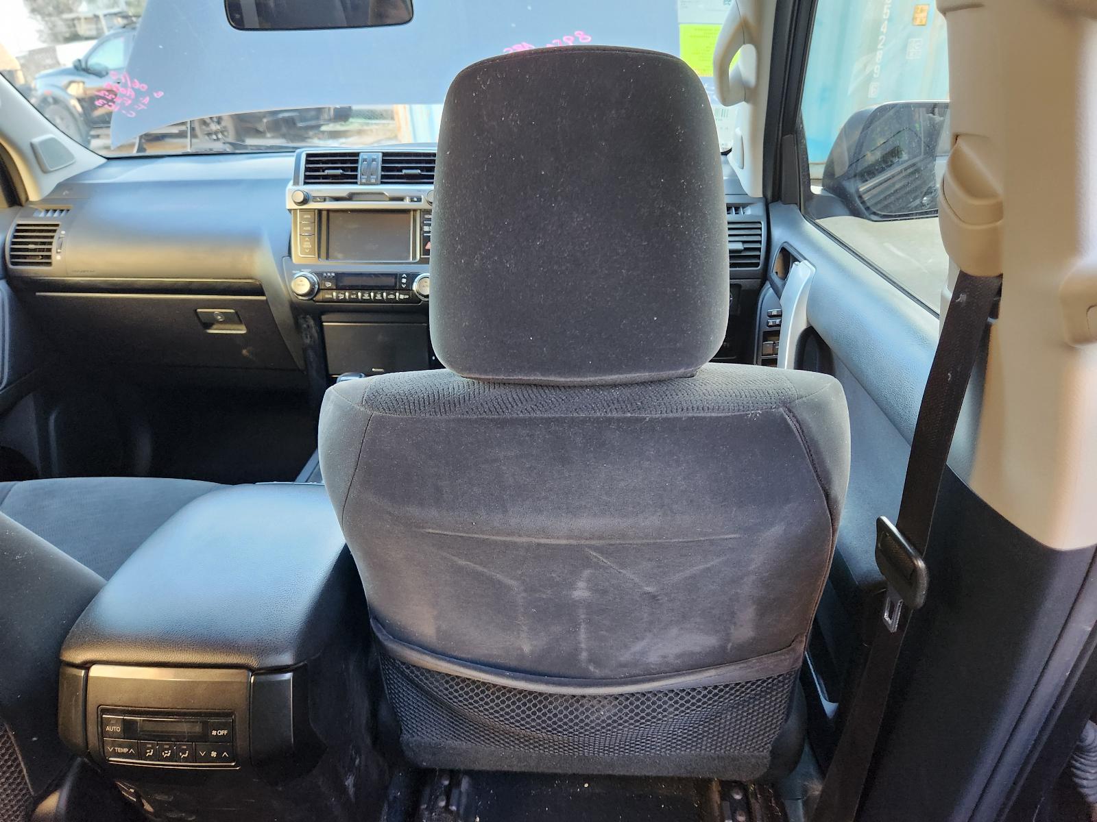 View Toyota Prado 2015 4 Door Station Wagon