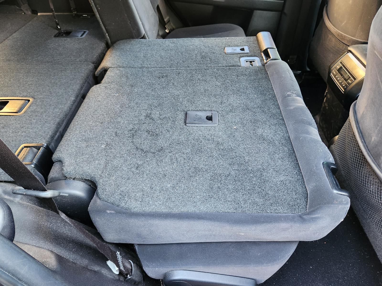 View Toyota Prado 2015 4 Door Station Wagon