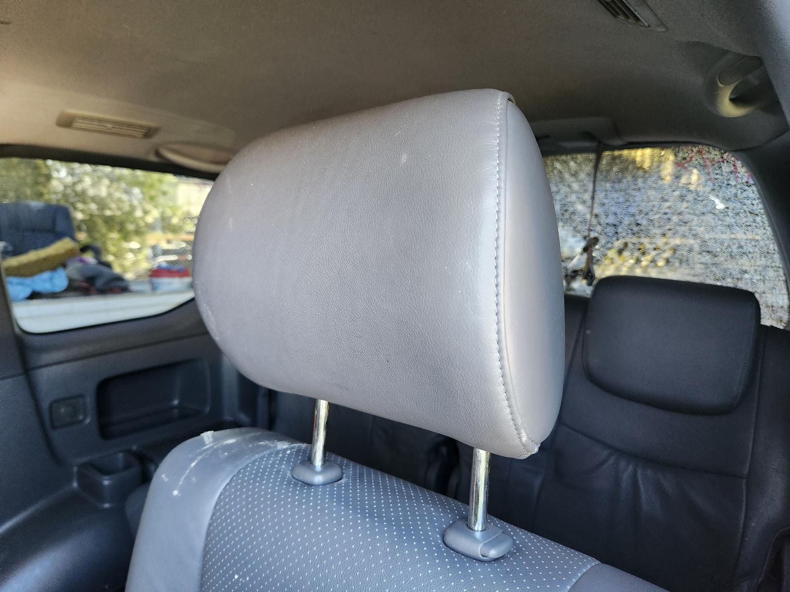 View Toyota Prado 2003 4 Door Station Wagon