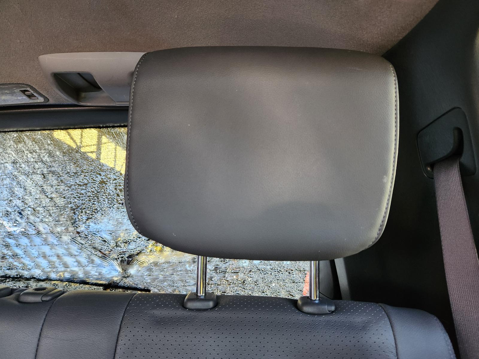 View Toyota Prado 2003 4 Door Station Wagon