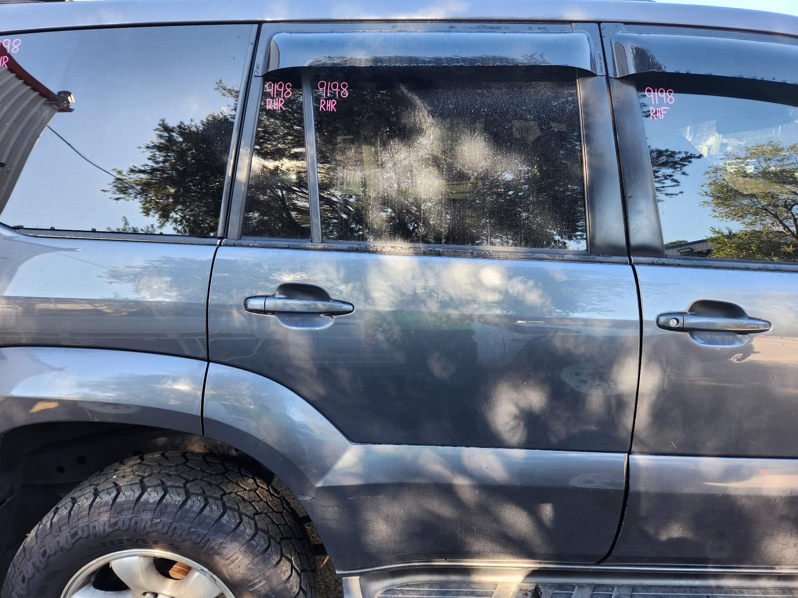 View Toyota Prado 2003 4 Door Station Wagon