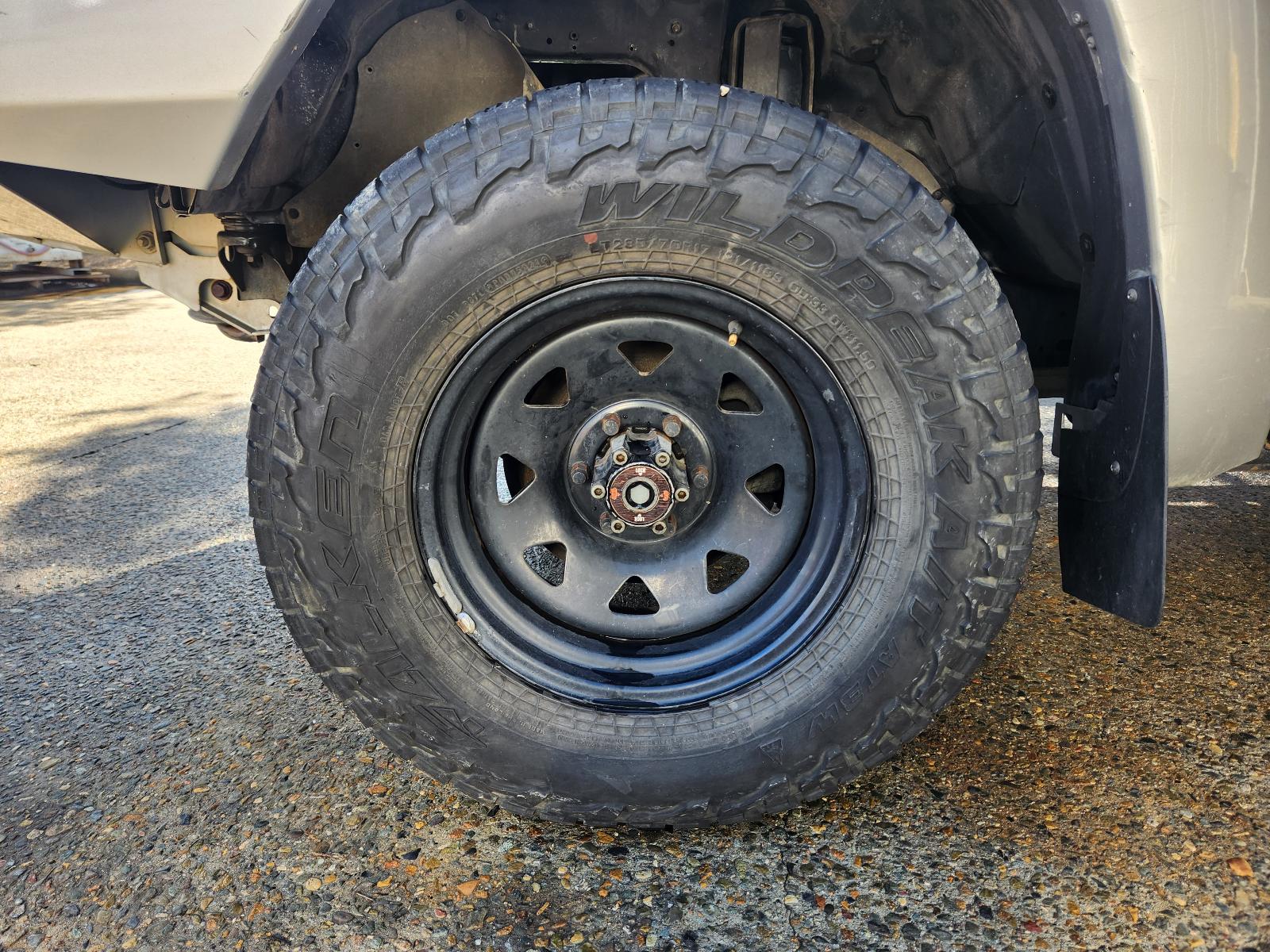 View Nissan Patrol 2005 4 Door Station Wagon