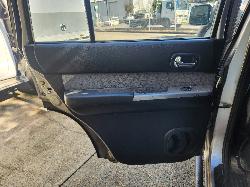 View Nissan Patrol 2005 4 Door Station Wagon