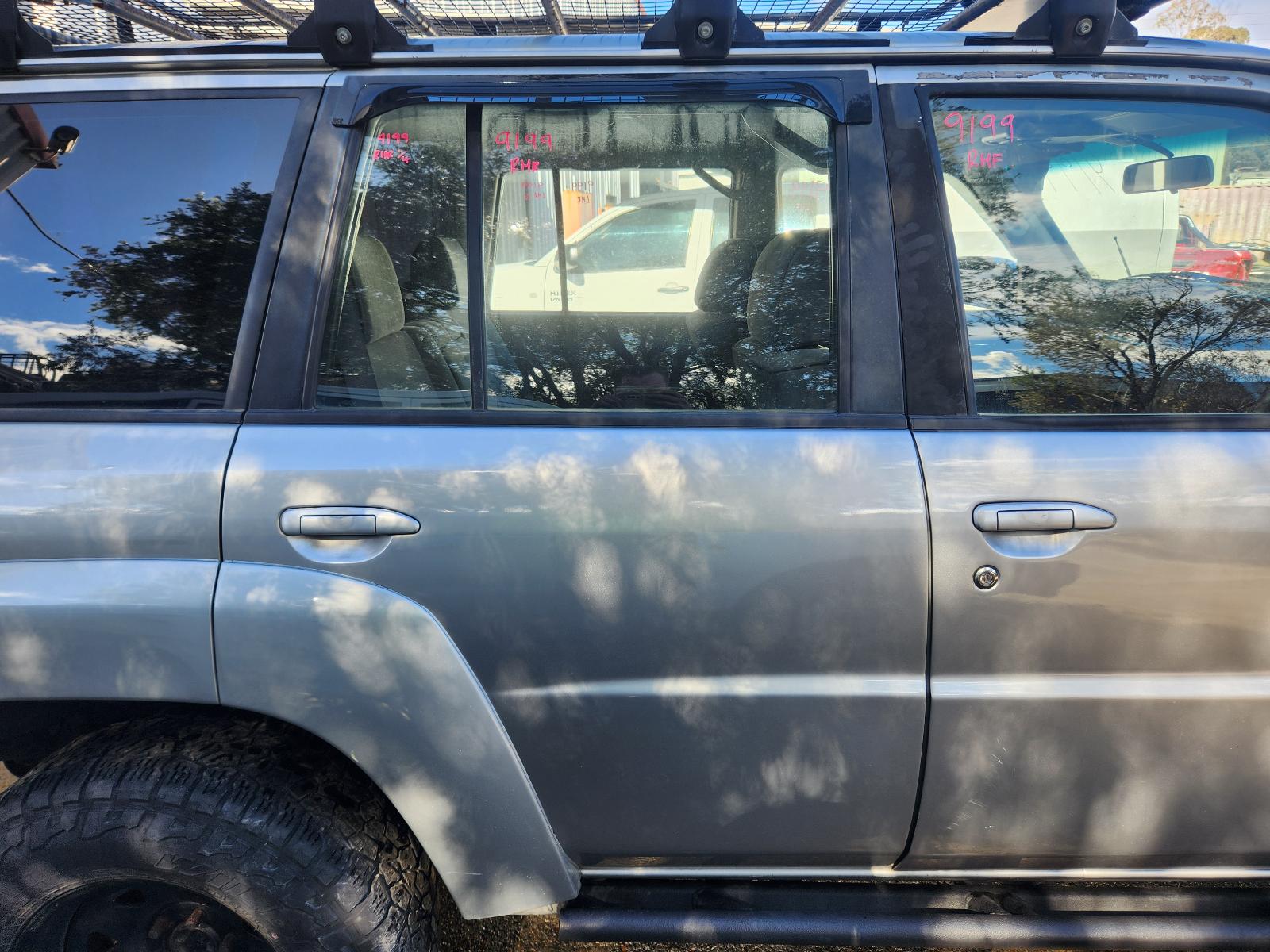 View Nissan Patrol 2005 4 Door Station Wagon