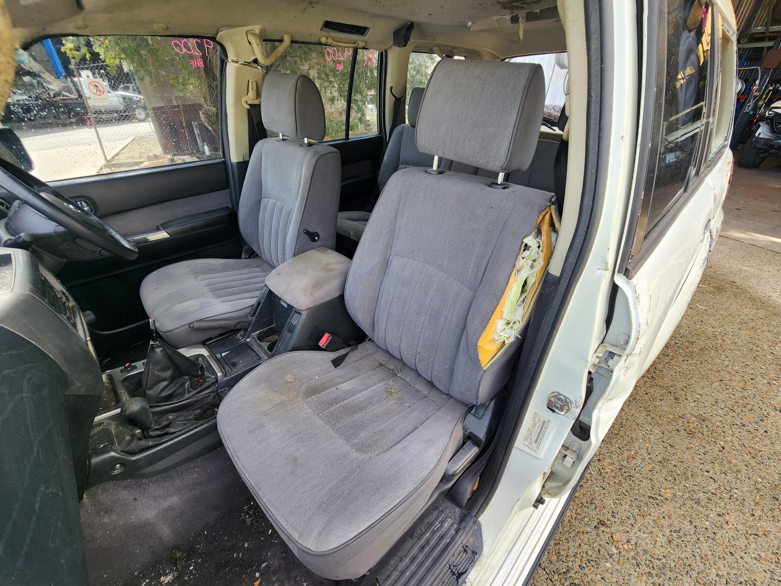 Nissan Patrol 2015 4 Door Station Wagon View Nissan Patrol 2015 4 Door Station Wagon