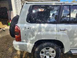 View Nissan Patrol 2015 4 Door Station Wagon