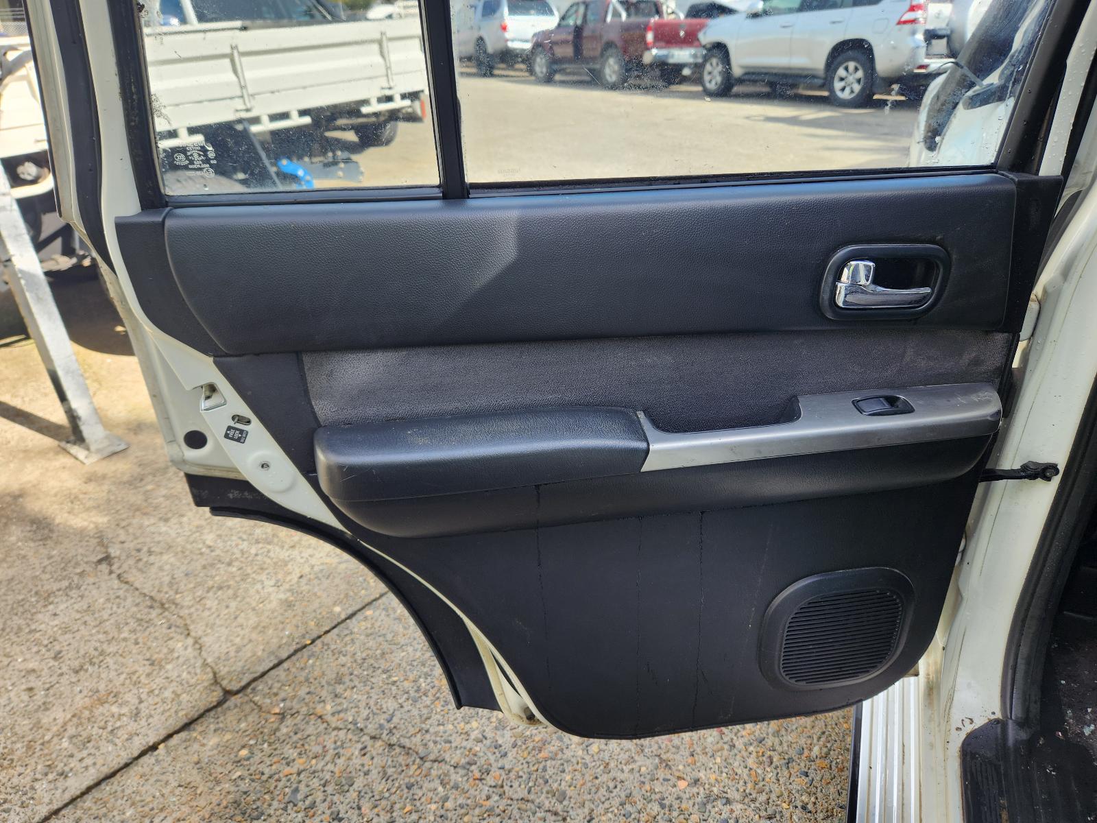 Nissan Patrol 2015 4 Door Station Wagon View Nissan Patrol 2015 4 Door Station Wagon