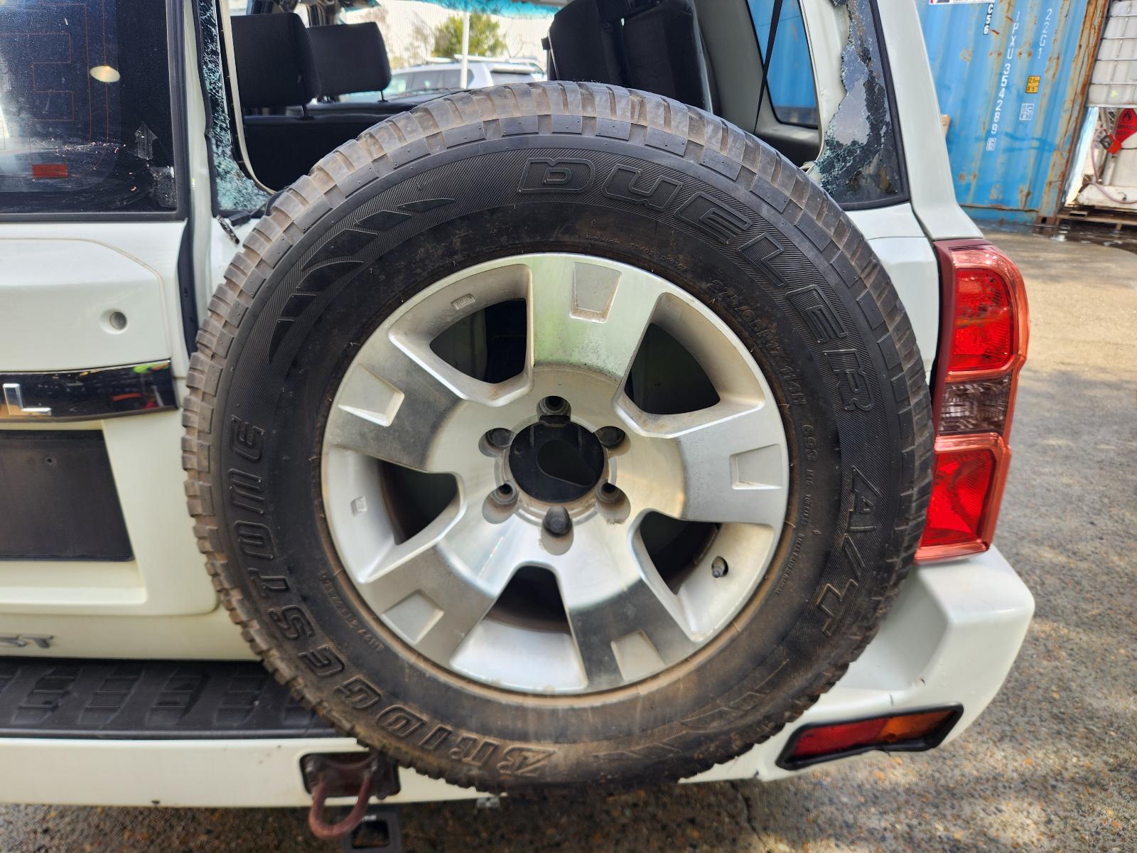 Nissan Patrol 2015 4 Door Station Wagon View Nissan Patrol 2015 4 Door Station Wagon