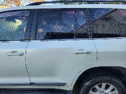 View Toyota Landcruiser 2015 4 Door Station Wagon
