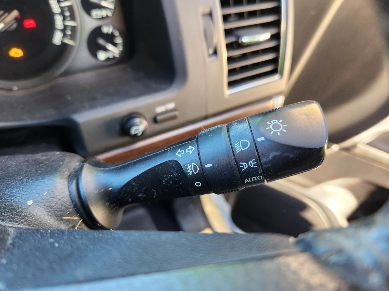 View Toyota Landcruiser 2015 4 Door Station Wagon