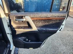 View Toyota Landcruiser 2015 4 Door Station Wagon