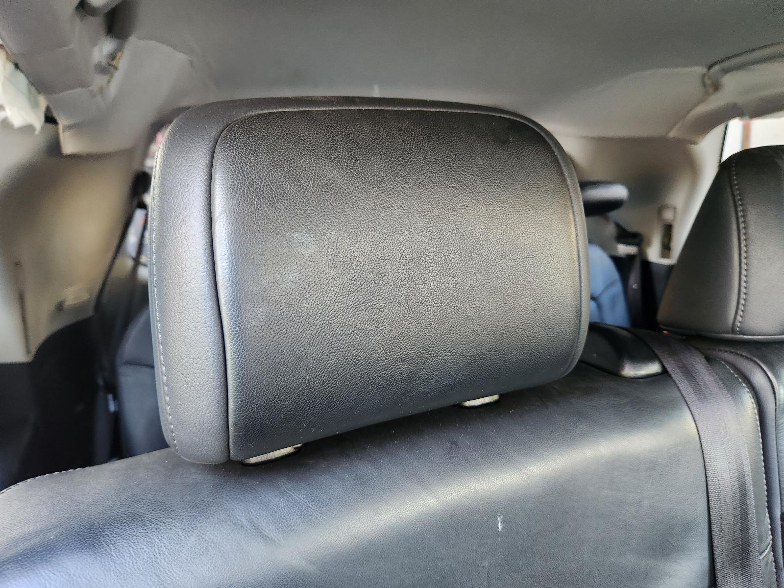 View Toyota Landcruiser 2015 4 Door Station Wagon