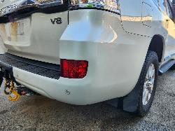 View Toyota Landcruiser 2015 4 Door Station Wagon