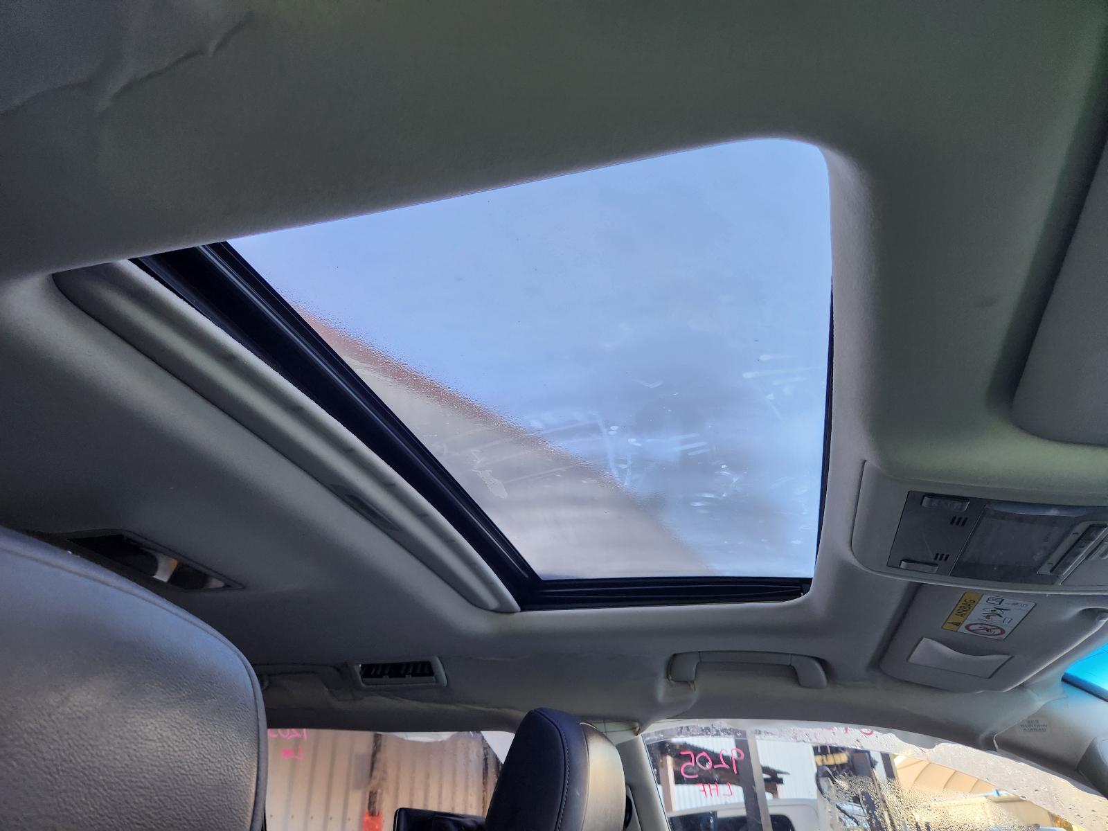 View Toyota Landcruiser 2015 4 Door Station Wagon