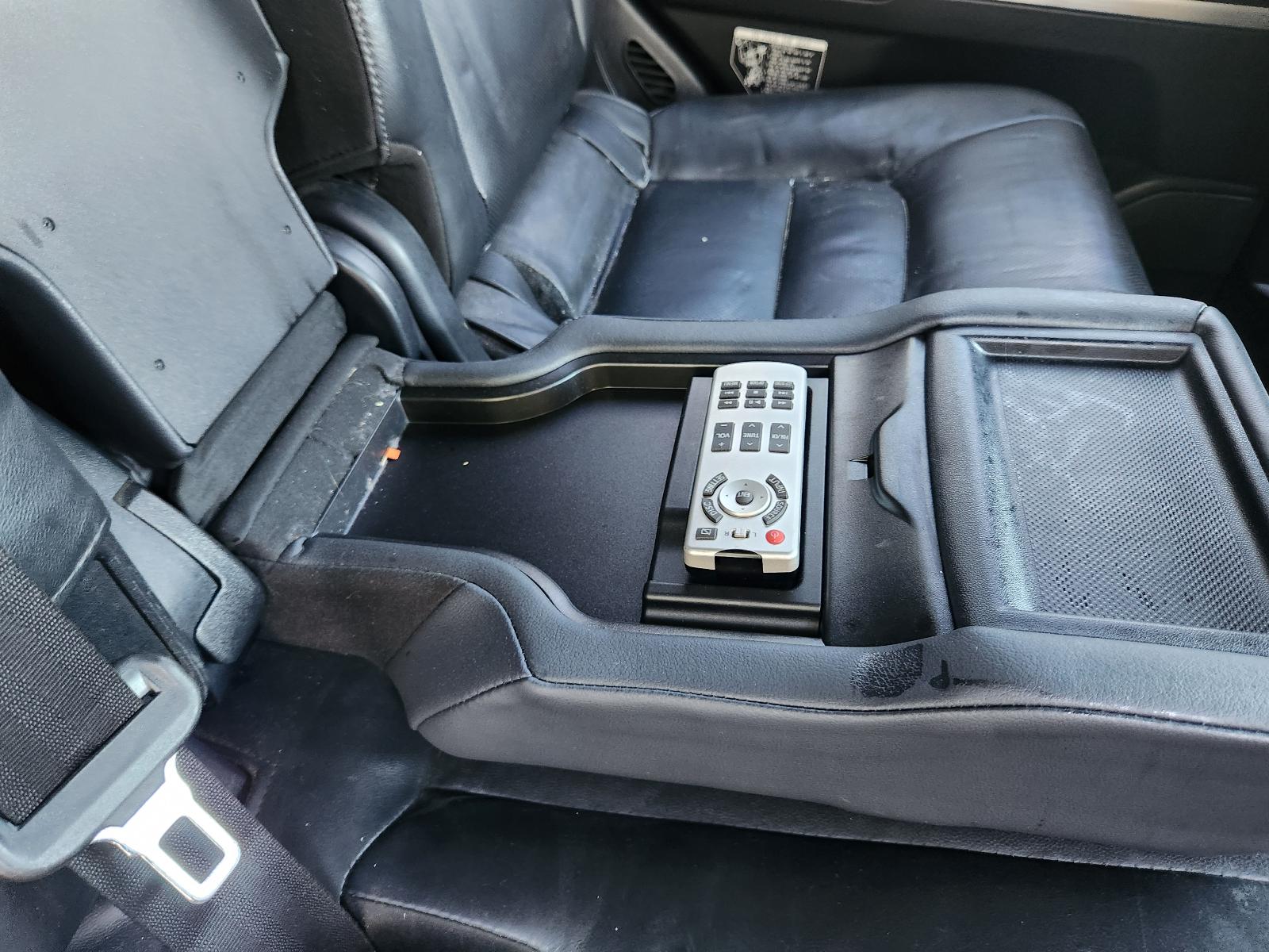 View Toyota Landcruiser 2015 4 Door Station Wagon