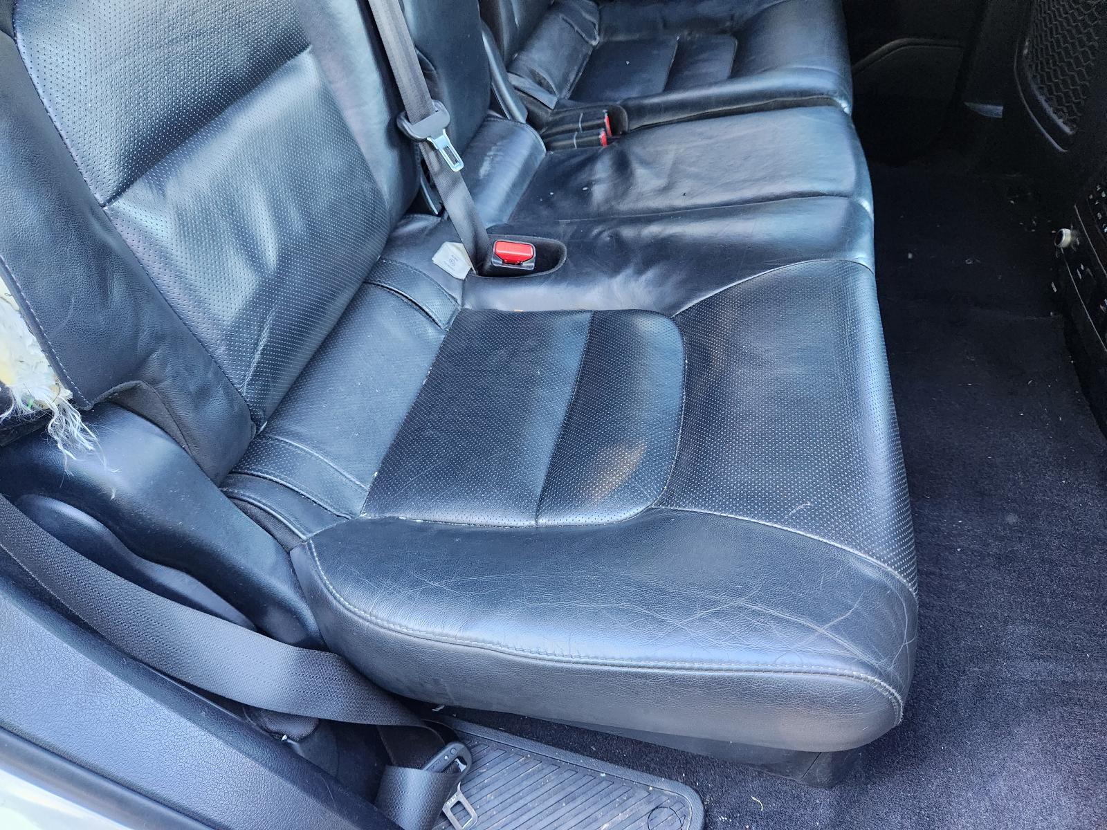 View Toyota Landcruiser 2015 4 Door Station Wagon
