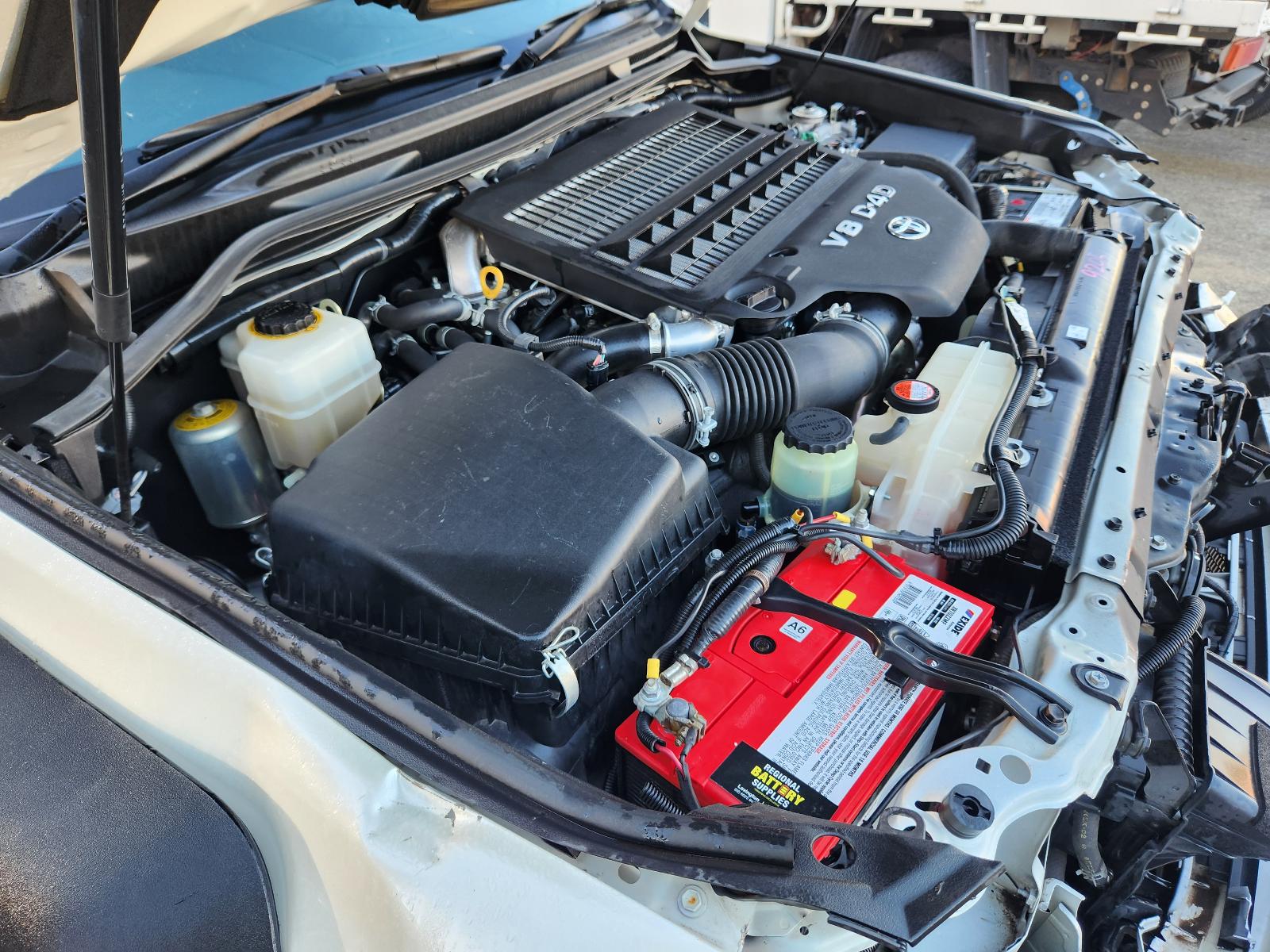 View Toyota Landcruiser 2015 4 Door Station Wagon