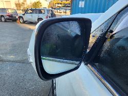 View Toyota Landcruiser 2015 4 Door Station Wagon
