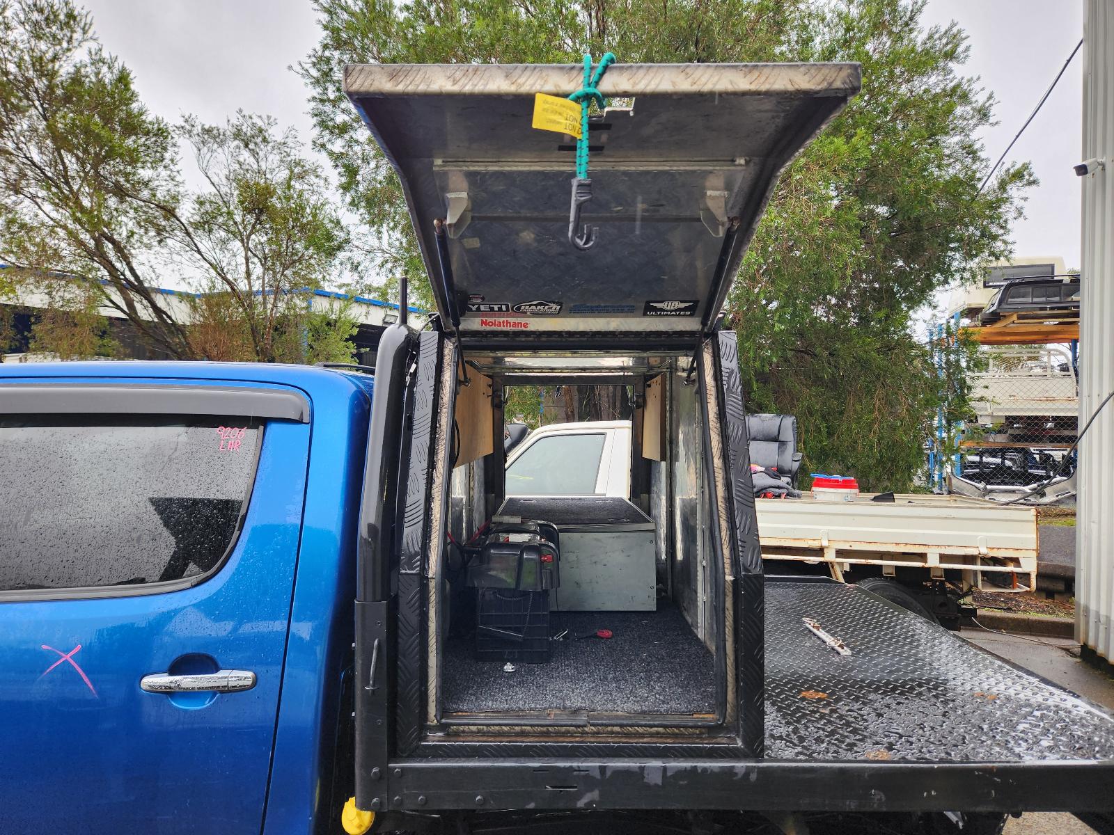 Toyota Hilux 2013 4 Door Utility View Toyota Hilux 2013 4 Door Utility