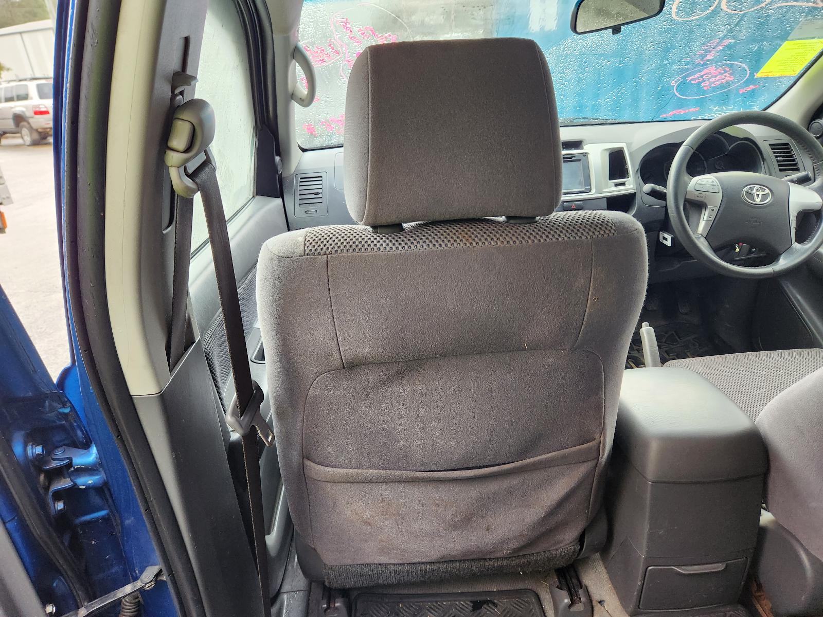 Toyota Hilux 2013 4 Door Utility View Toyota Hilux 2013 4 Door Utility