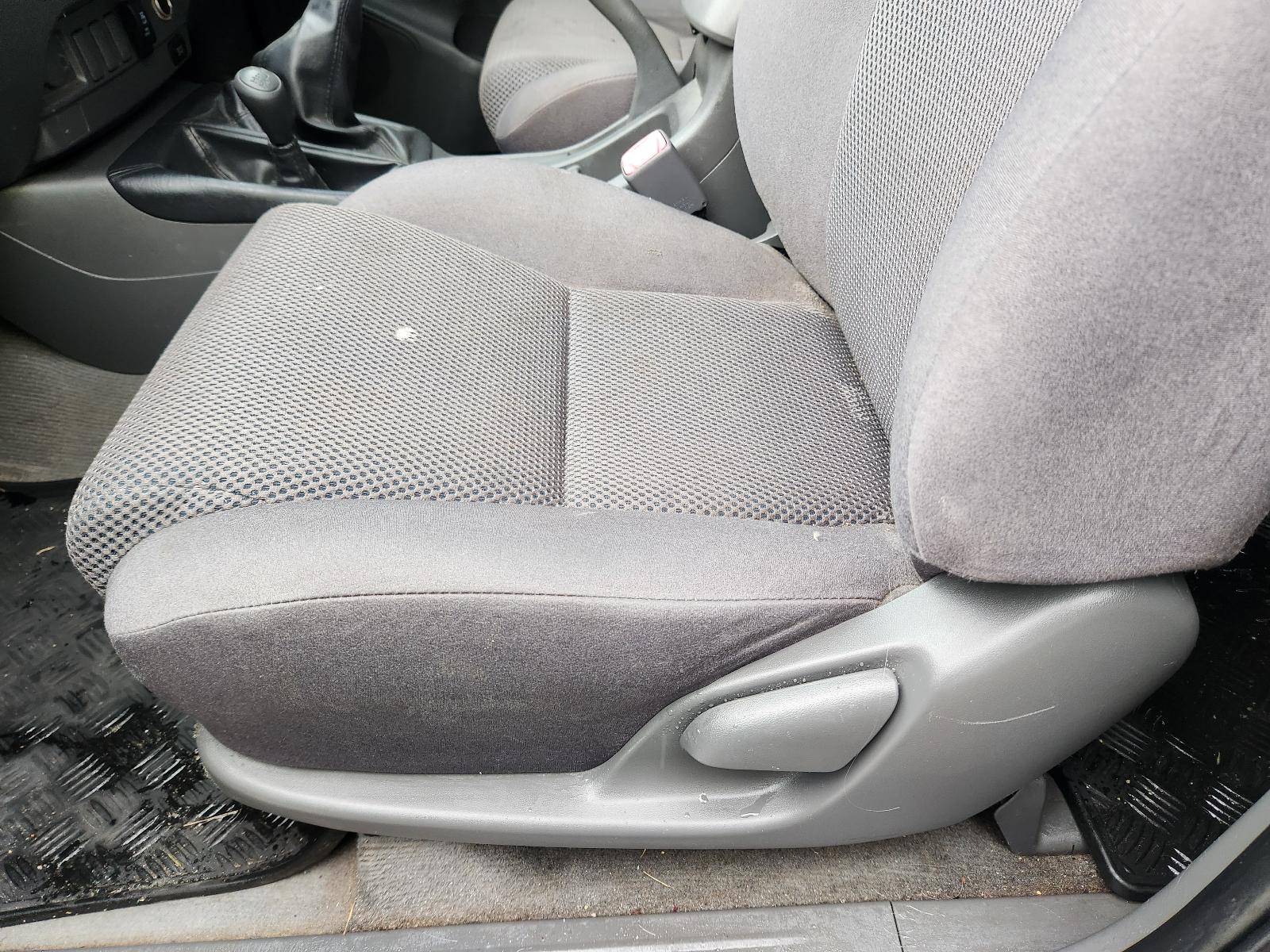 Toyota Hilux 2013 4 Door Utility View Toyota Hilux 2013 4 Door Utility