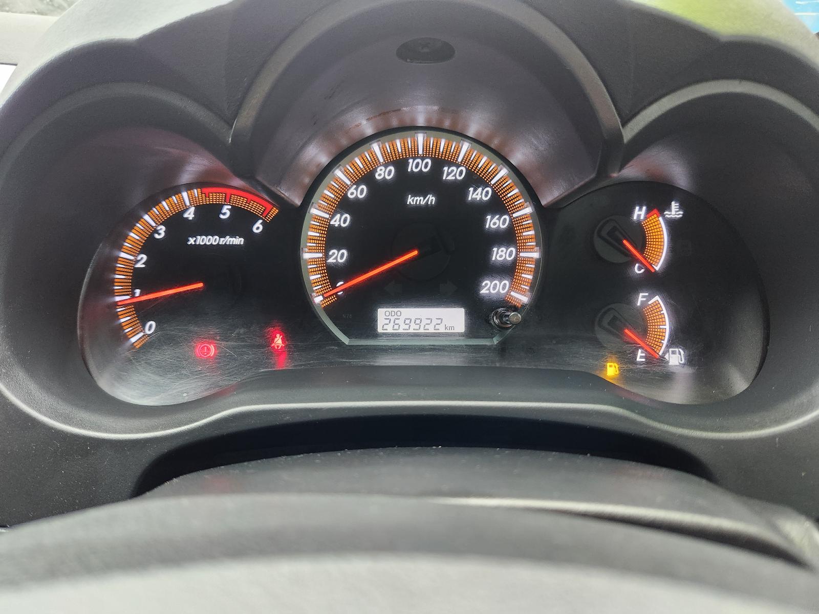 Toyota Hilux 2013 4 Door Utility View Toyota Hilux 2013 4 Door Utility