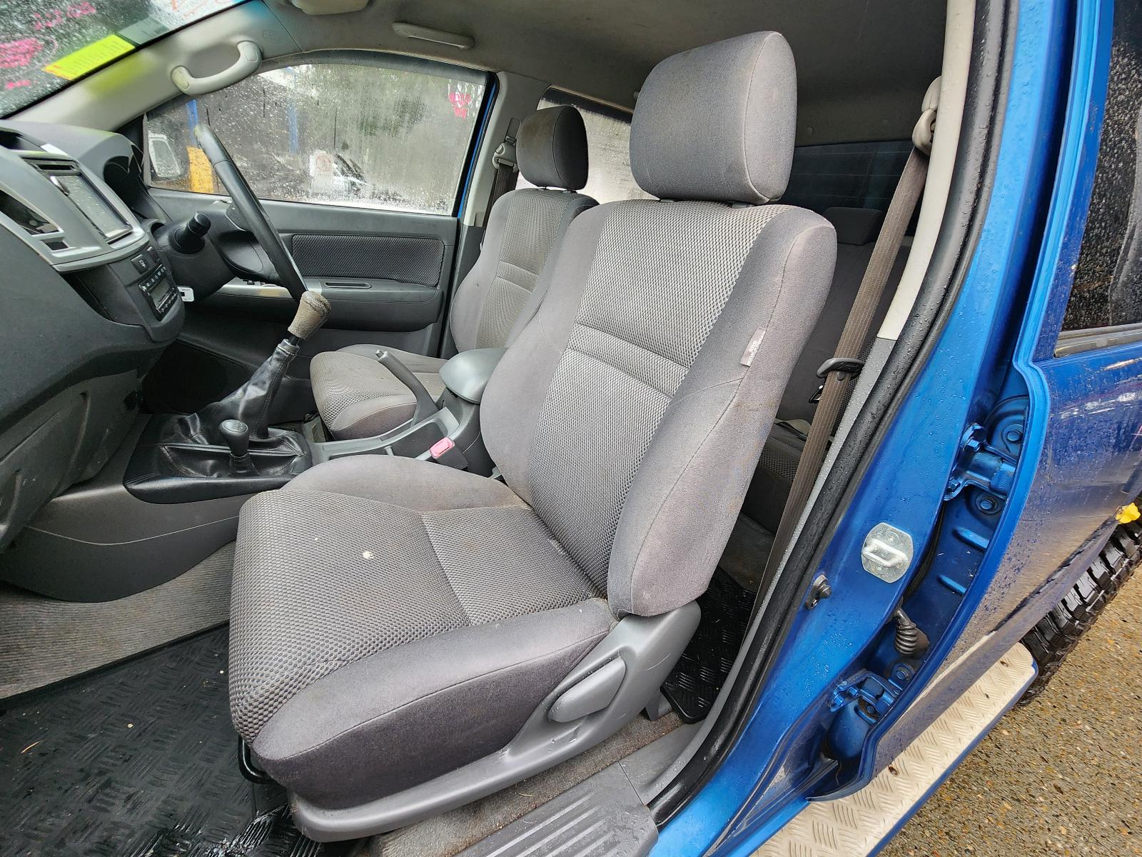 Toyota Hilux 2013 4 Door Utility View Toyota Hilux 2013 4 Door Utility