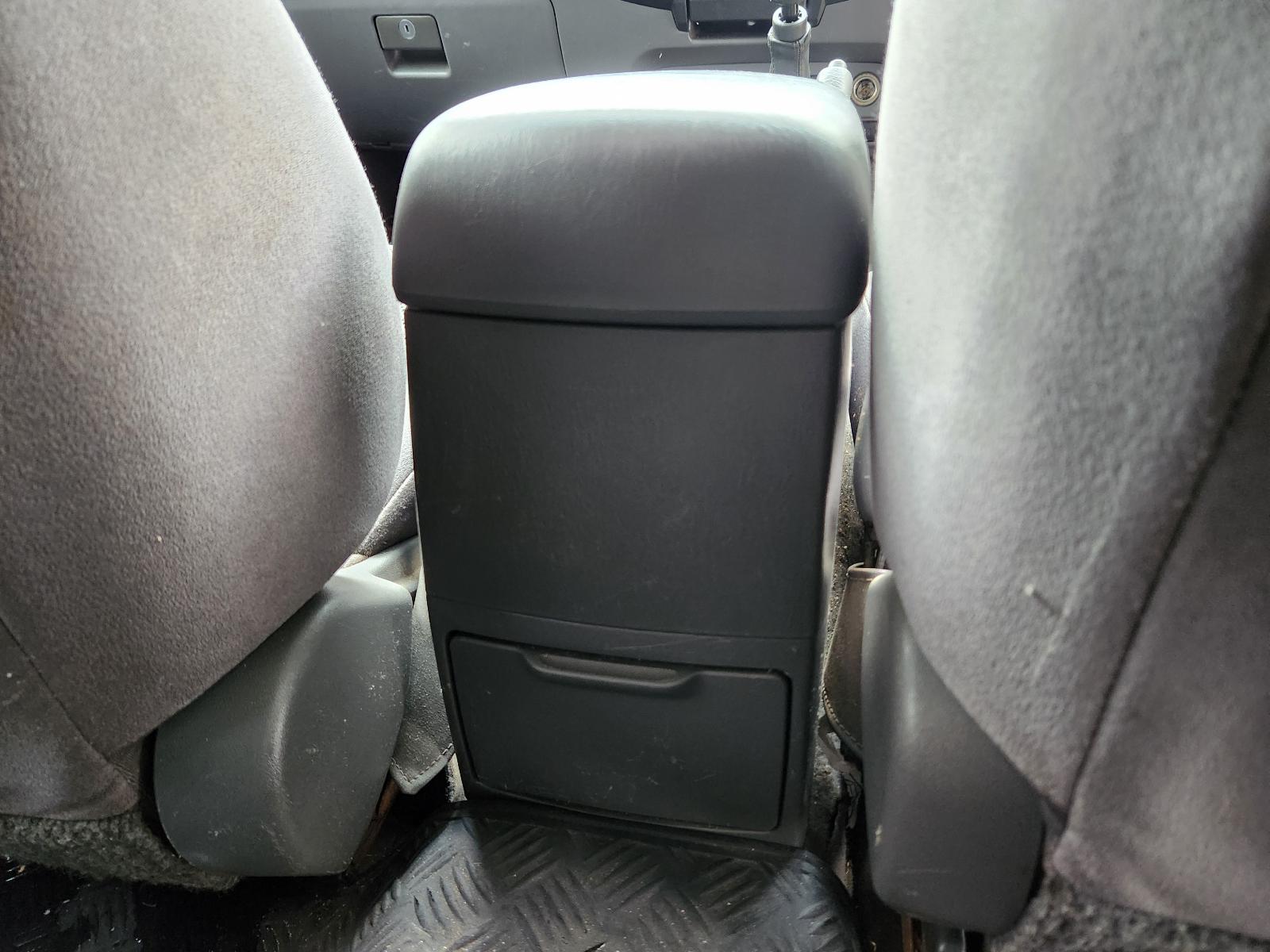 Toyota Hilux 2013 4 Door Utility View Toyota Hilux 2013 4 Door Utility