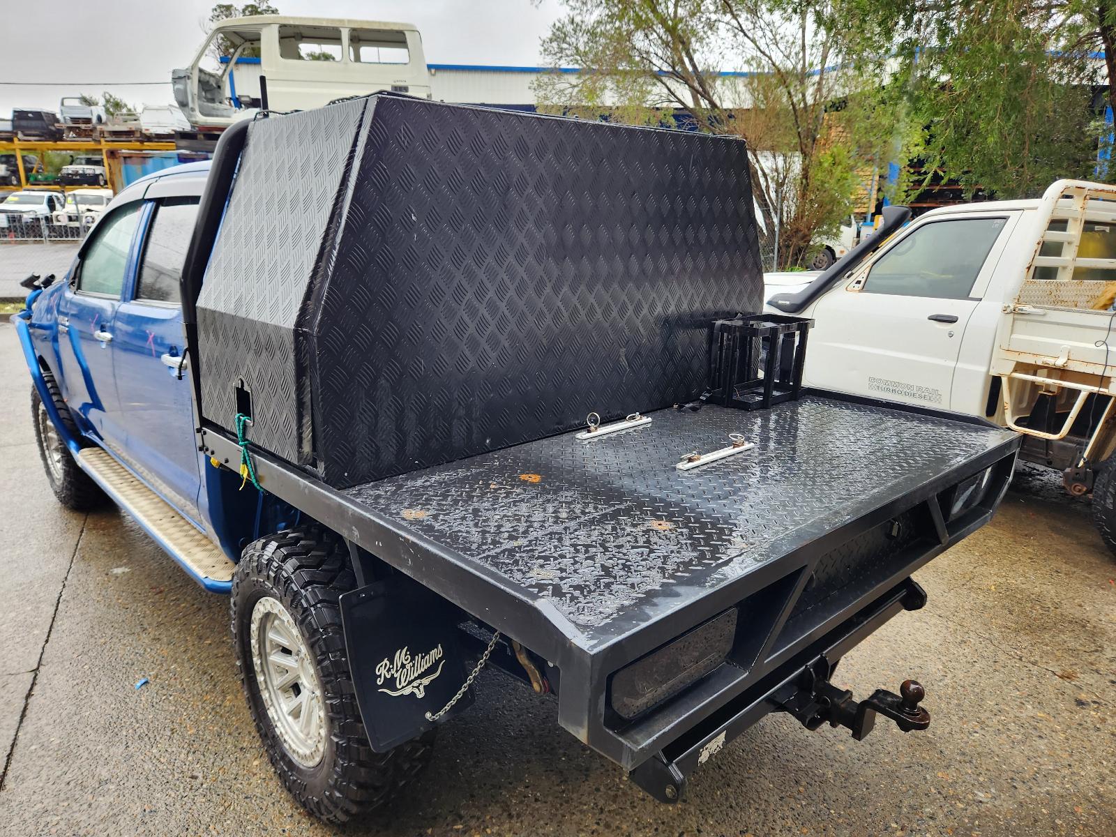 Toyota Hilux 2013 4 Door Utility View Toyota Hilux 2013 4 Door Utility
