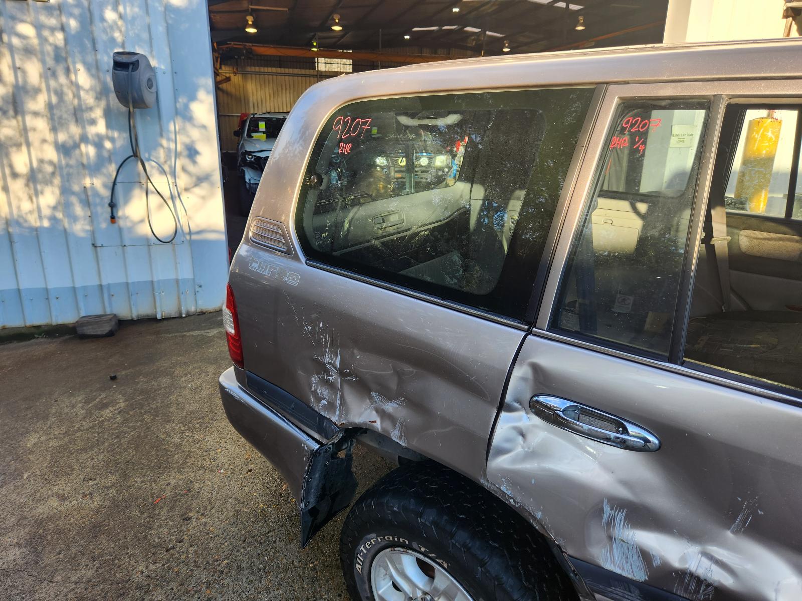 Toyota Landcruiser 2006 4 Door Station Wagon View Toyota Landcruiser 2006 4 Door Station Wagon