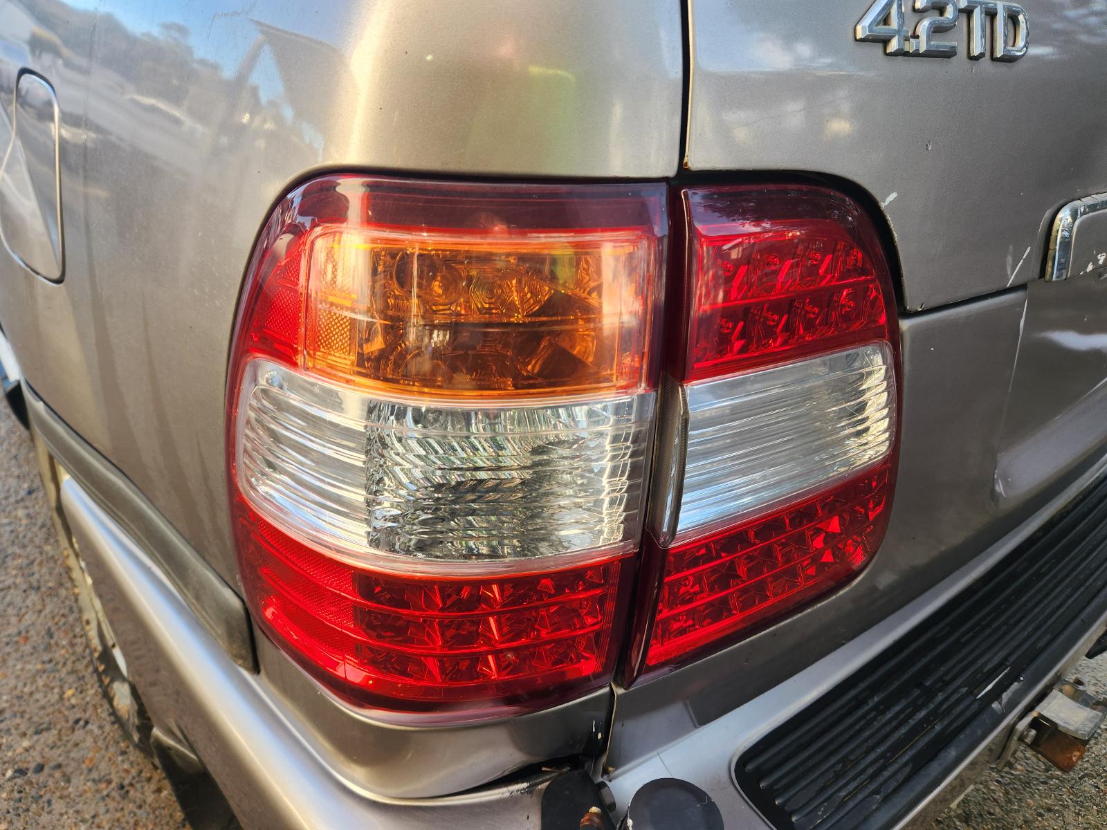 Toyota Landcruiser 2006 4 Door Station Wagon View Toyota Landcruiser 2006 4 Door Station Wagon