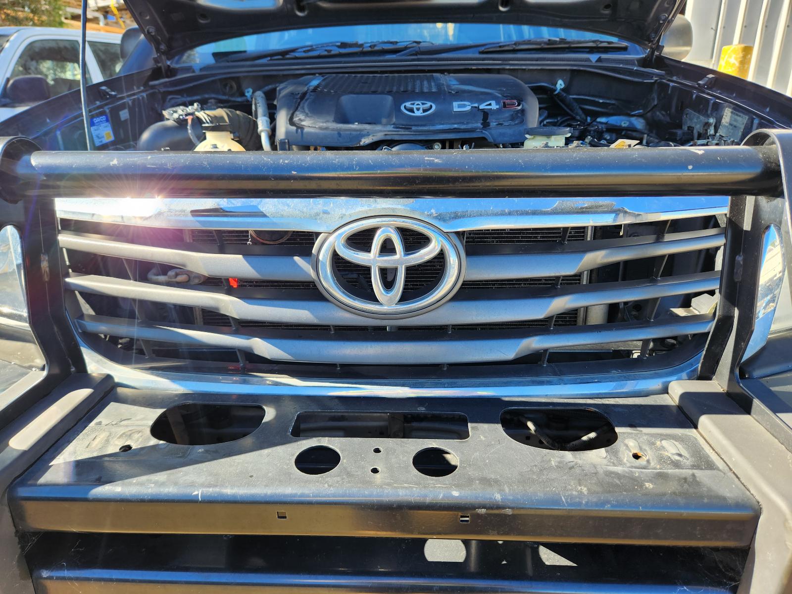 Toyota Hilux 2013 4 Door Pickup View Toyota Hilux 2013 4 Door Pickup