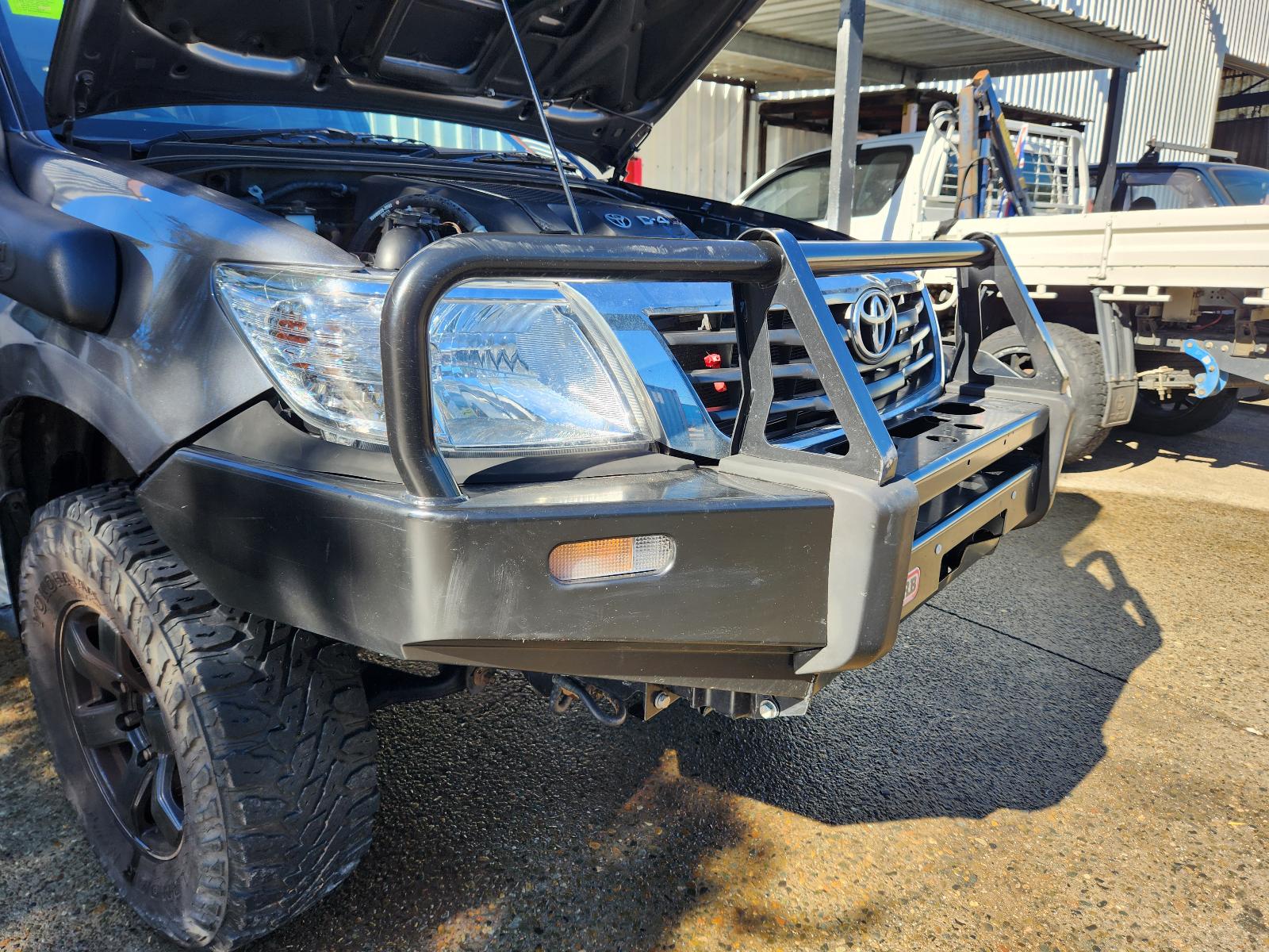 Toyota Hilux 2013 4 Door Pickup View Toyota Hilux 2013 4 Door Pickup