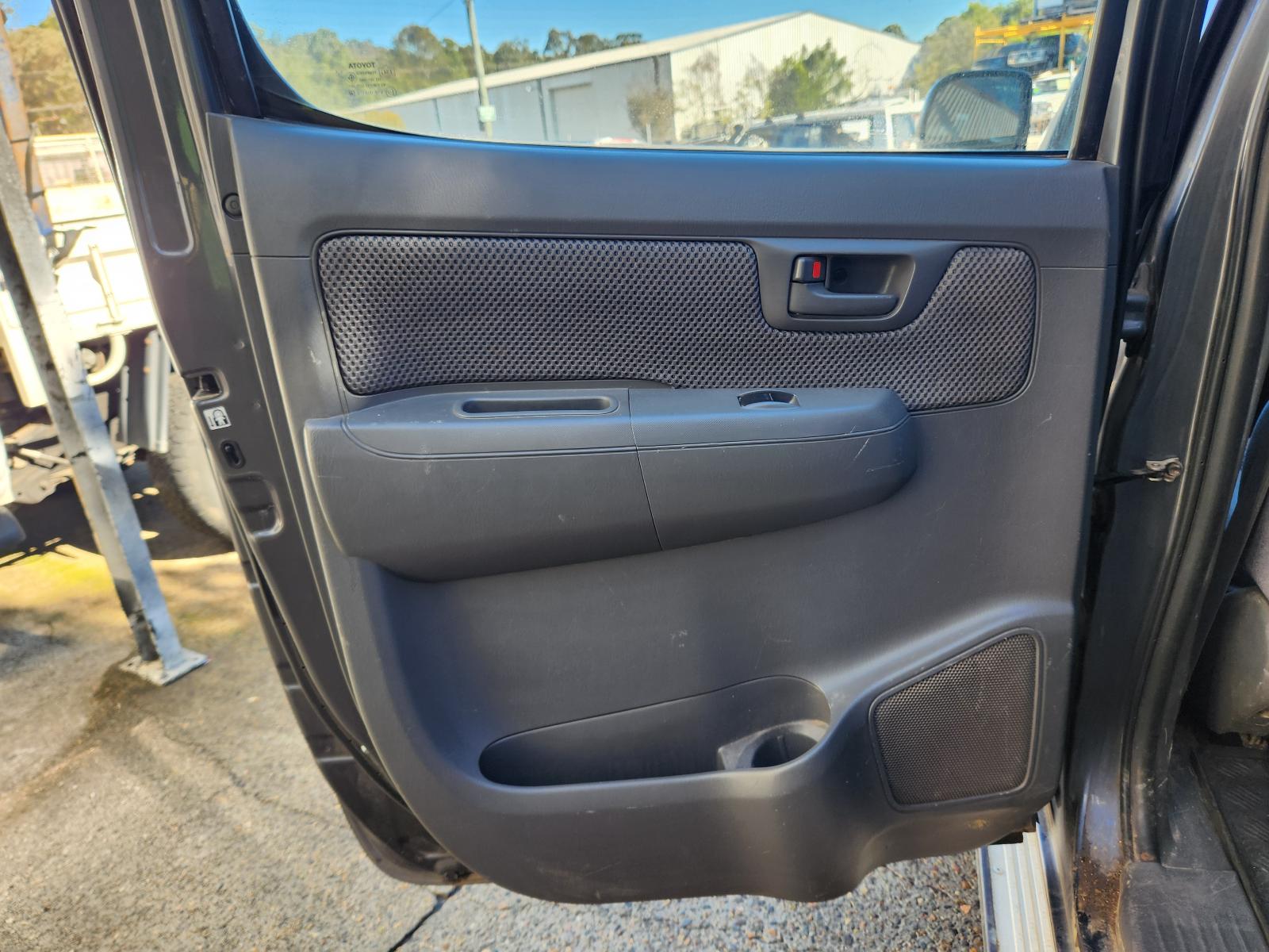 Toyota Hilux 2013 4 Door Pickup View Toyota Hilux 2013 4 Door Pickup