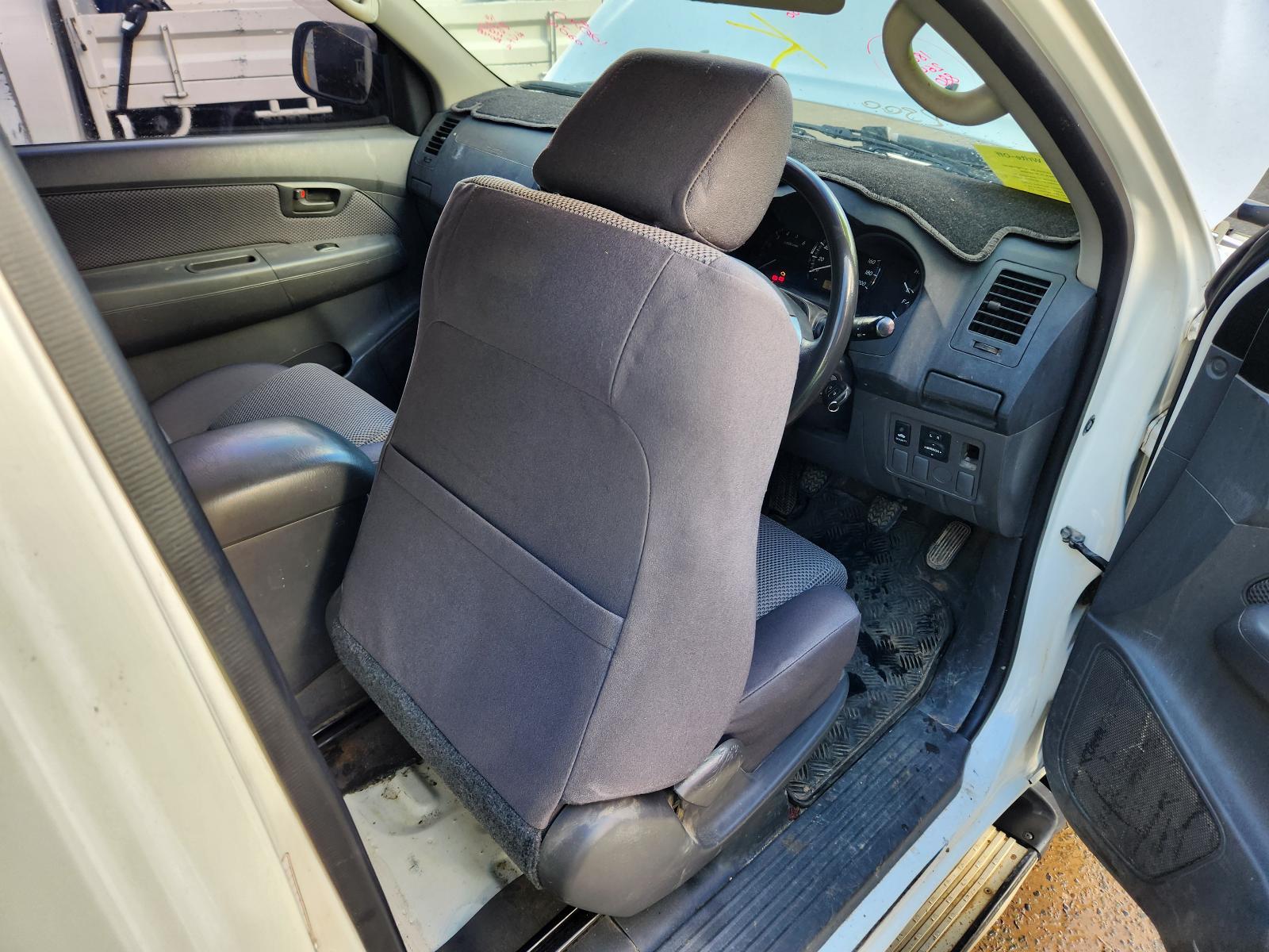 Toyota Hilux 2012 2 Door Pickup View Toyota Hilux 2012 2 Door Pickup