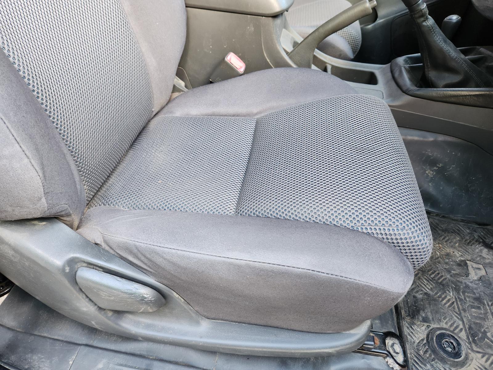 Toyota Hilux 2012 2 Door Pickup View Toyota Hilux 2012 2 Door Pickup