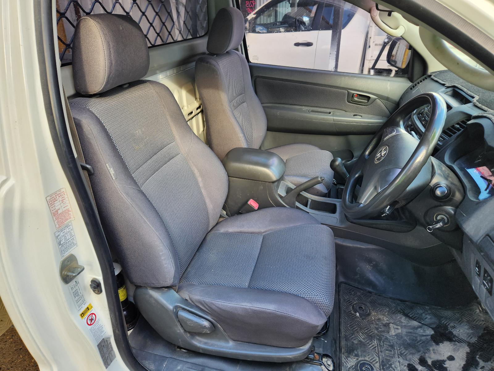 Toyota Hilux 2012 2 Door Pickup View Toyota Hilux 2012 2 Door Pickup