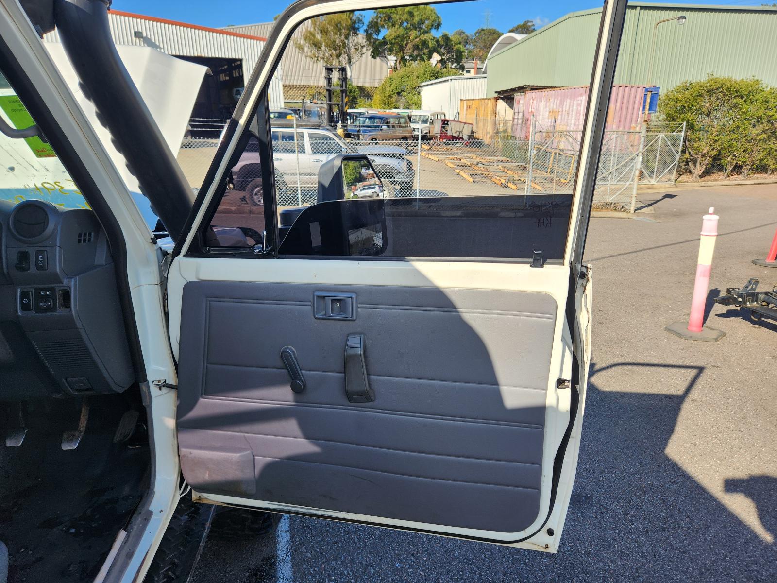 Toyota Landcruiser 2018 2 Door Pickup View Toyota Landcruiser 2018 2 Door Pickup