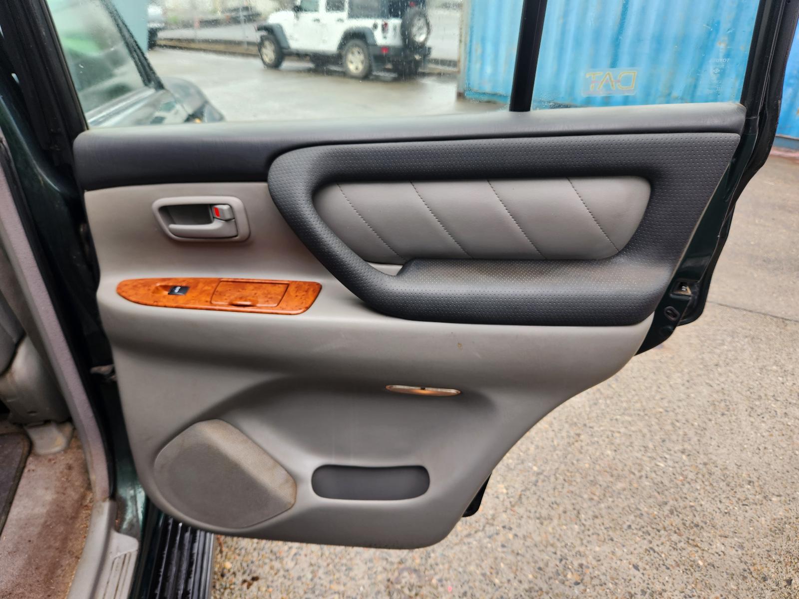 Toyota Landcruiser 2003 4 Door Station Wagon View Toyota Landcruiser 2003 4 Door Station Wagon