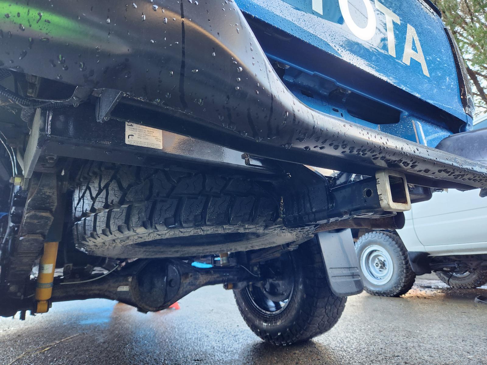Toyota Hilux 2014 4 Door Utility View Toyota Hilux 2014 4 Door Utility