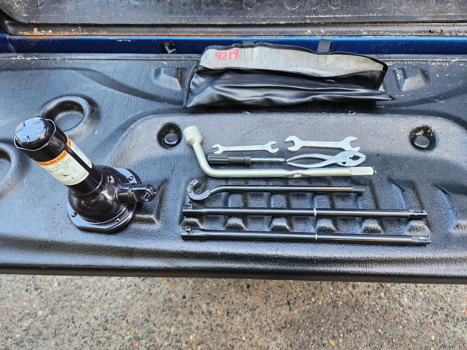 Toyota Hilux 2014 4 Door Utility View Toyota Hilux 2014 4 Door Utility